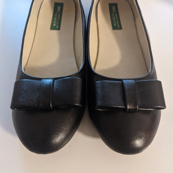 United Colors of Bonten flats - Picture 5 of 8